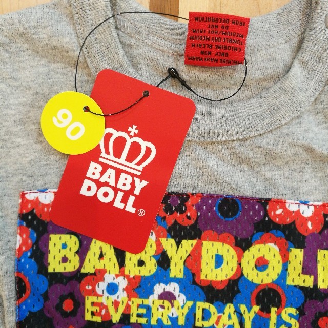 BABYDOLL(ベビードール)の新品　サイズ90ベビードールロングTシャツ キッズ/ベビー/マタニティのキッズ服女の子用(90cm~)(Tシャツ/カットソー)の商品写真