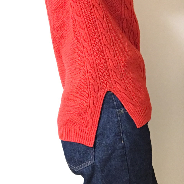 INDIVI(インディヴィ)のINDIVI  赤色ニット❤︎38  美品 レディースのトップス(ニット/セーター)の商品写真