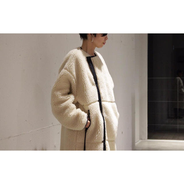 驚きの値段で】 新品 - HYKE * ボアコート * HYKE ロングコート