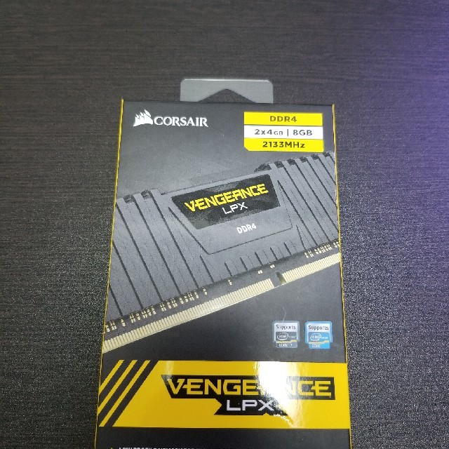 corsair ddr4 メモリ 4gb2枚 8gbの通販 by 篠田｜ラクマ