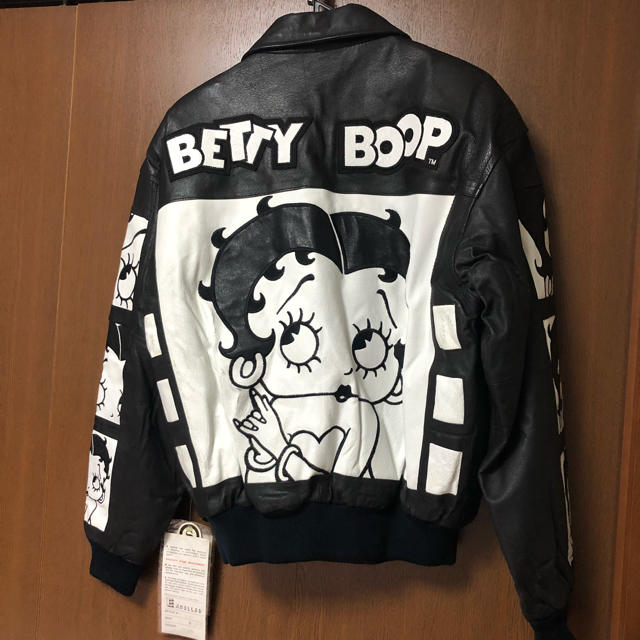 BETTY BOOP ベティちゃん レザージャケット スタジャン eva.gov.co