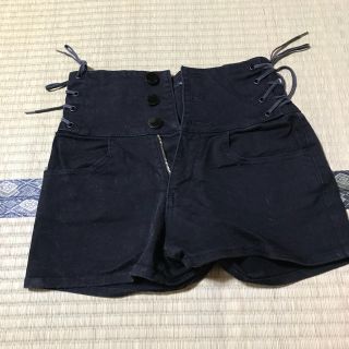 エモダ(EMODA)のエモダ ハイウエストショートパンツ ブラック(ショートパンツ)