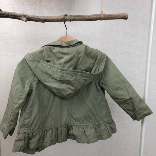 Old Navy(オールドネイビー)のフリルカーキジャケット キッズ/ベビー/マタニティのキッズ服女の子用(90cm~)(ジャケット/上着)の商品写真