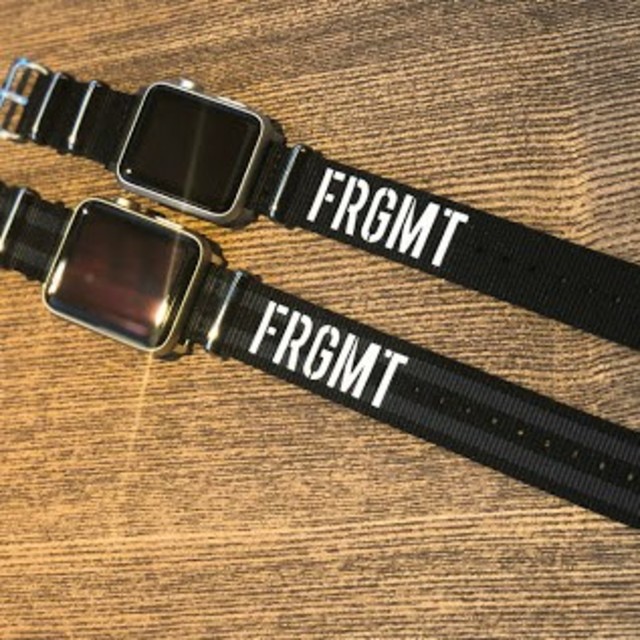 FRAGMENT(フラグメント)のFRAGMENT applewatch band 藤原ヒロシ アップルウォッチ メンズの時計(腕時計(デジタル))の商品写真