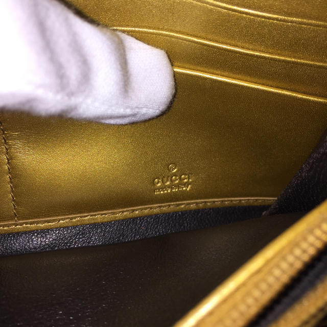 可愛い♪GUCCI グッチ シマライン ラブリー ハートシェイプ 長財布 可愛い♪GUCCI グッチ シマライン ラブリー ハートシェイプ 長財布