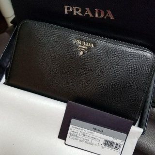 プラダ(PRADA)の正規品★PRADA プラダ ラウンドジップ長財布(財布)