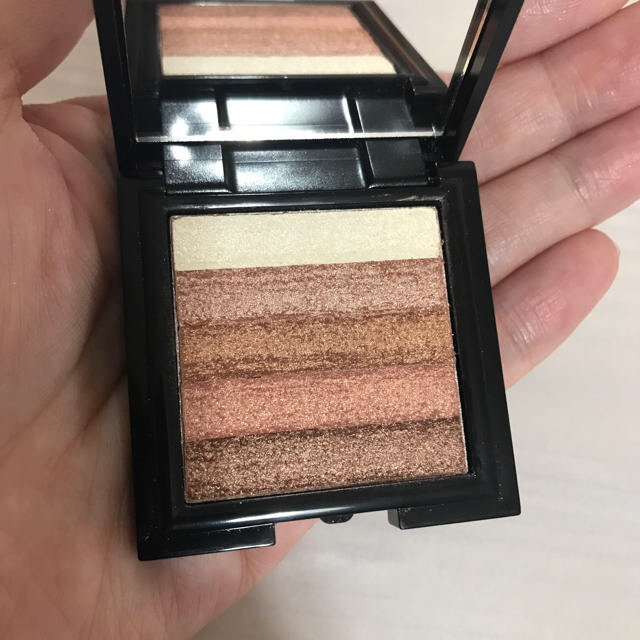 BOBBI BROWN(ボビイブラウン)のボビィブラウン アイシャドウ/フェイスパウダー コスメ/美容のベースメイク/化粧品(フェイスパウダー)の商品写真