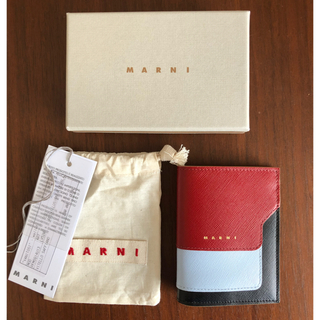 マルニ(Marni)の値下げ  新品✴︎未使用 MARNI マルニ 新作 二つ折り財布(財布)