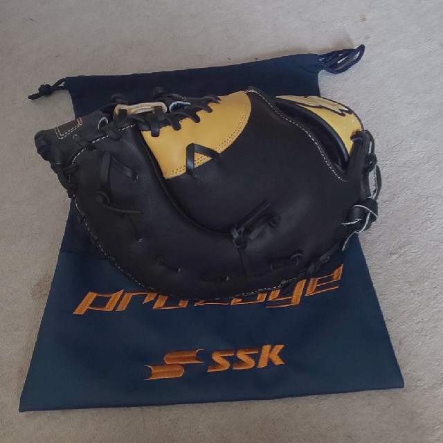 SSK(エスエスケイ)の新品!ＳＳＫプロエッジ軟式ファーストミット スポーツ/アウトドアの野球(グローブ)の商品写真