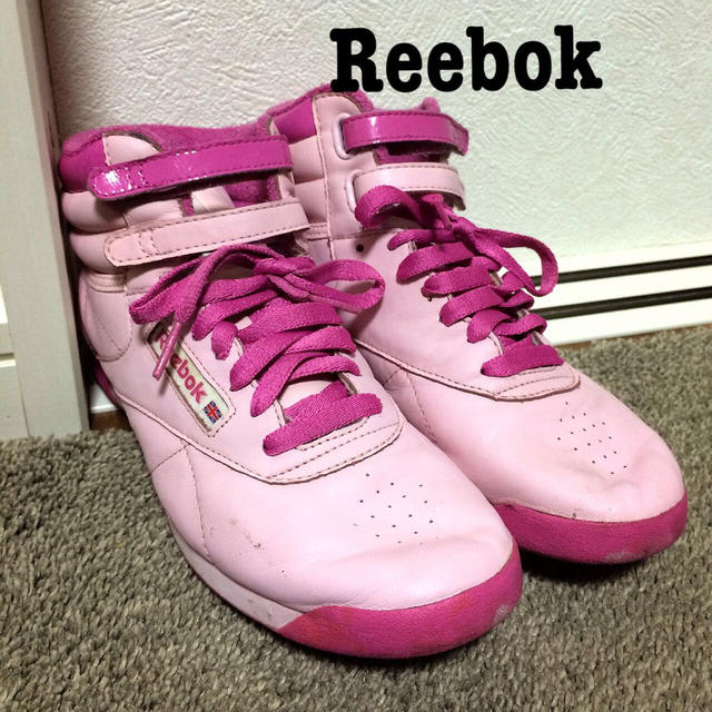 Reebok(リーボック)のReebok 定番スニーカー レディースの靴/シューズ(スニーカー)の商品写真