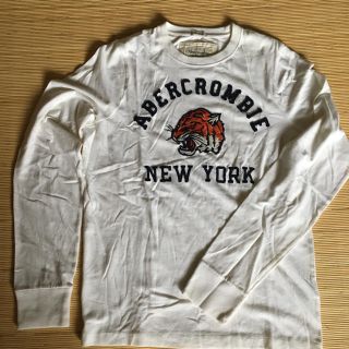 アバクロンビーアンドフィッチ(Abercrombie&Fitch)のAbercrombie &Fitch   長袖Ｔシャツ(Tシャツ/カットソー(七分/長袖))