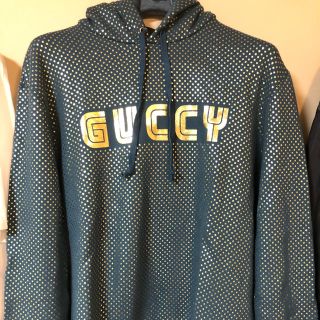 Gucci - guccy 新宿 移転記念 限定 ネイビーパーカー ネオンの通販 by