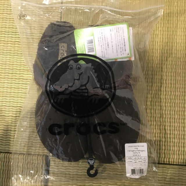 crocs(クロックス)のうさぎさん専用クロックス ボア付き 新品未使用 メンズの靴/シューズ(サンダル)の商品写真