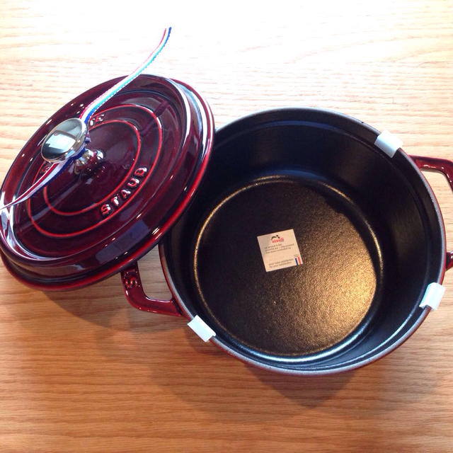 LE CREUSET(ルクルーゼ)のストウブ♡ココットラウンド・新品 その他のその他(その他)の商品写真