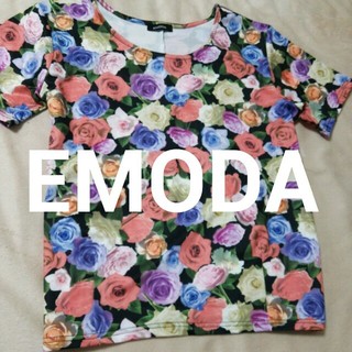 エモダ(EMODA)のEMODA 花柄Tシャツ(Tシャツ(半袖/袖なし))