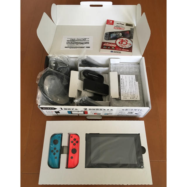 NINTENDO SWITCH 本体+専用液晶保護フィルム 1