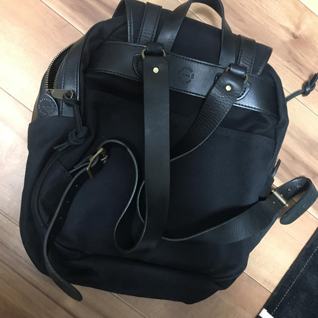 FILSON(フィルソン)のFILSON リュック ブラック メンズのバッグ(バッグパック/リュック)の商品写真