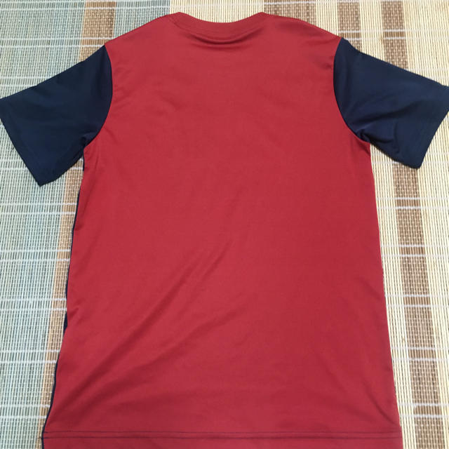 NIKE(ナイキ)のナイキ Ｔシャツ 140 ☆ キッズ/ベビー/マタニティのキッズ服男の子用(90cm~)(Tシャツ/カットソー)の商品写真