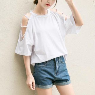 ♥️大流行♥️ 肩出し Tシャツ ZARA系(Tシャツ(半袖/袖なし))