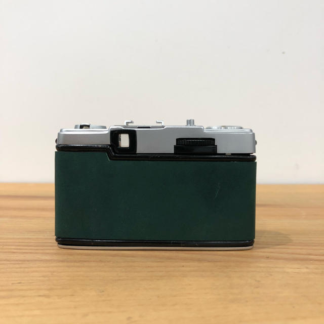 整備済・完動品】 OLYMPUS PEN EE-3 深緑-