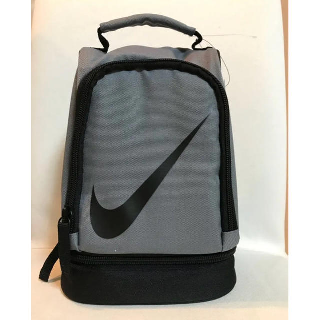 NIKE(ナイキ)の保冷 NIKE  ランチバッグ インテリア/住まい/日用品のキッチン/食器(弁当用品)の商品写真