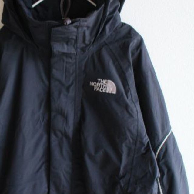 THE NORTH FACE(ザノースフェイス)のUS ノースフィス black スノーボード ジャケット キッズ キッズ/ベビー/マタニティのキッズ服男の子用(90cm~)(ジャケット/上着)の商品写真