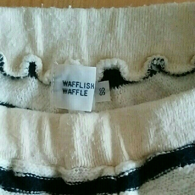 Wafflish Waffle(ワッフリッシュワッフル)のWAFFLISH WAFFLE サルエルパンツ 90㎝ キッズ/ベビー/マタニティのキッズ服男の子用(90cm~)(パンツ/スパッツ)の商品写真