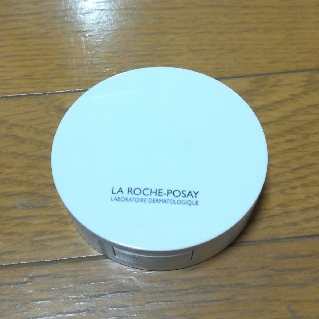 LA ROCHE-POSAY - ラロッシュポゼ UVイデア デイリープロテクションパウダー01 の通販 by Coco's shop｜ラロッ