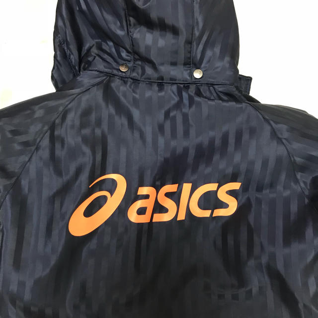 asics(アシックス)の【あひるちゃん様専用】アシックス ベンチコート  スポーツ/アウトドアのサッカー/フットサル(ウェア)の商品写真