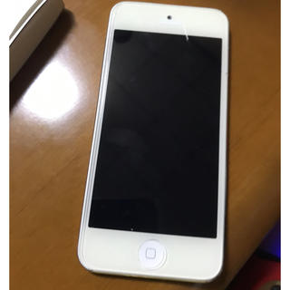 iPod touch 5世代(ポータブルプレーヤー)