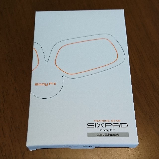 SIXPAD(シックスパッド)の☆新品☆SIXPAD専用ボディフィット高電導ジェルシート コスメ/美容のダイエット(エクササイズ用品)の商品写真