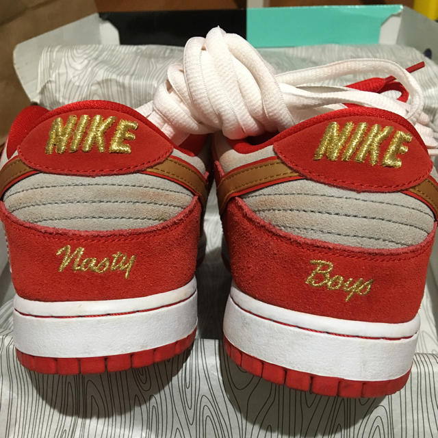 NIKE(ナイキ)のNIKE DUNK LOW PRO SB nasty boys 28.5 メンズの靴/シューズ(スニーカー)の商品写真