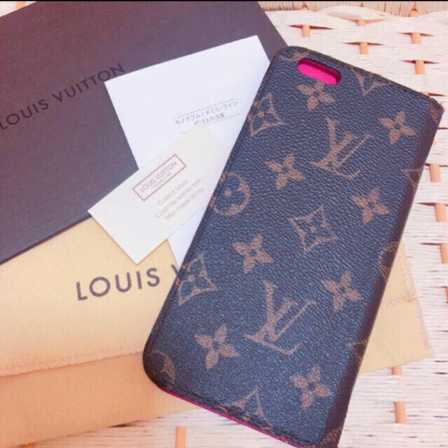 LOUIS VUITTON(ルイヴィトン)の☆ルイヴィトンiPhoneケース☆正規品☆ スマホ/家電/カメラのスマホアクセサリー(iPhoneケース)の商品写真