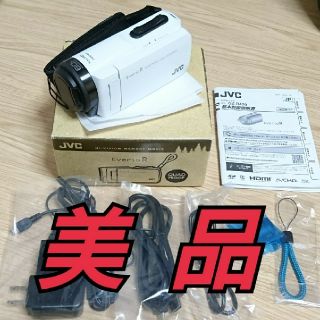 ケンウッド(KENWOOD)の【美品】JVC KENWOOD 防塵・防水ビデオカメラ GZ-R470-W(ビデオカメラ)