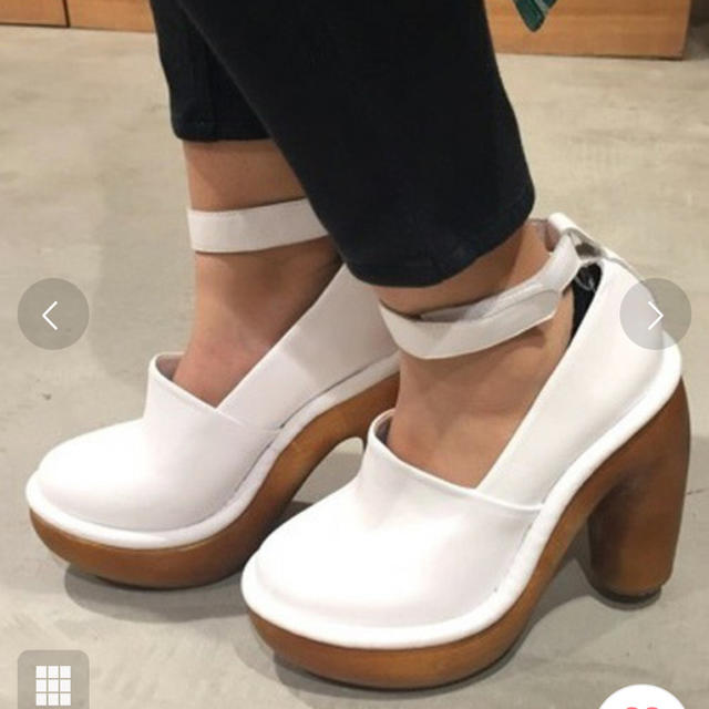 JEFFREY CAMPBELL(ジェフリーキャンベル)のジェフリーキャンベル サンダル 美品 レディースの靴/シューズ(サンダル)の商品写真