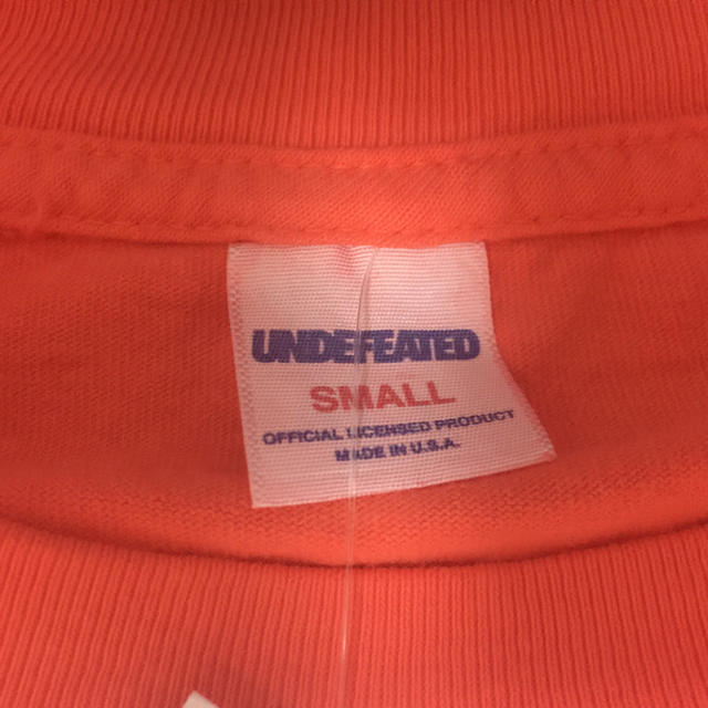 UNDEFEATED(アンディフィーテッド)の新品未使用 undefeated Tシャツ Sサイズ メンズのトップス(Tシャツ/カットソー(半袖/袖なし))の商品写真