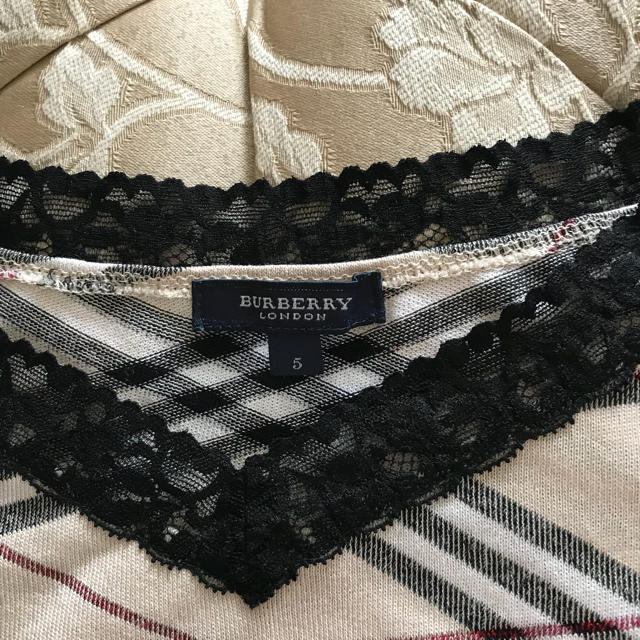 BURBERRY(バーバリー)の『バーバリーニットカットソー』 レディースのトップス(カットソー(半袖/袖なし))の商品写真