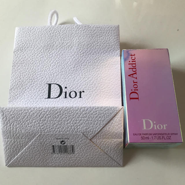 Diorアディクト香水50ミリ