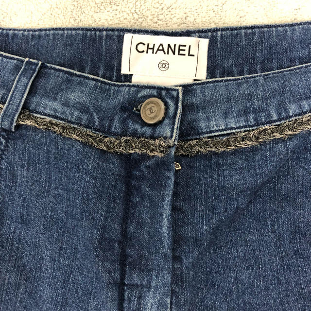 CHANEL - シャネル デニムハーフパンツ 美品の通販 by yukirin's shop｜シャネルならラクマ