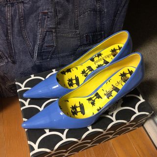 ロデオクラウンズ(RODEO CROWNS)のカラーエナメルパンプス(ハイヒール/パンプス)