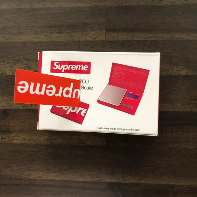 Supreme(シュプリーム)のSupreme AWS MAX-700 Digital Scale インテリア/住まい/日用品のキッチン/食器(調理道具/製菓道具)の商品写真