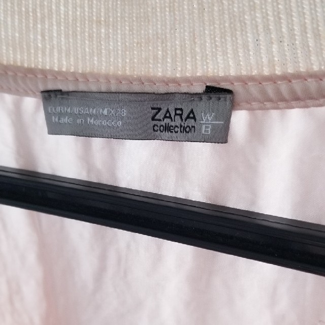 ZARA(ザラ)の[ZARA] サテンジャケット レディースのジャケット/アウター(ノーカラージャケット)の商品写真