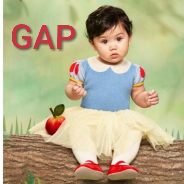babyGAP(ベビーギャップ)の新品GAP♥️70cm白雪姫ワンピース！ キッズ/ベビー/マタニティのベビー服(~85cm)(ワンピース)の商品写真