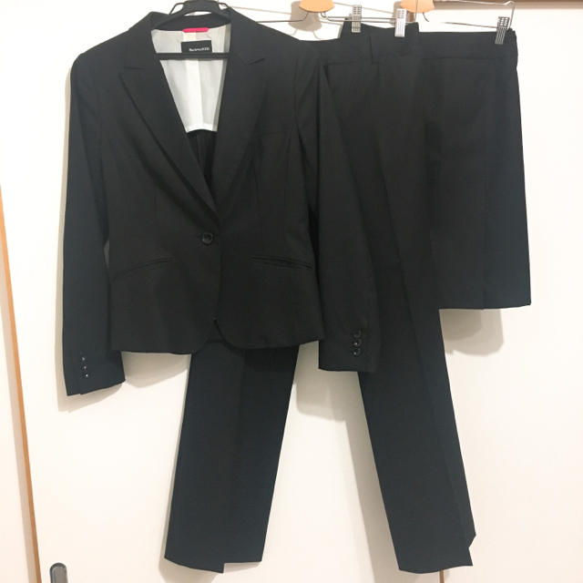 THE SUIT COMPANY(スーツカンパニー)のShe loves SUITS レディーススーツ 3点セット レディースのフォーマル/ドレス(スーツ)の商品写真