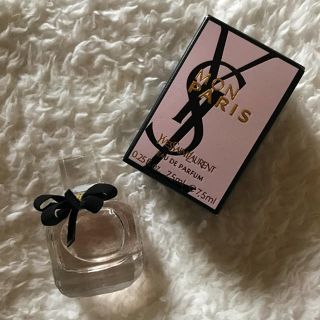 イヴサンローランボーテ(Yves Saint Laurent Beaute)のモン パリ オーデパルファム 7.5mL(香水(女性用))