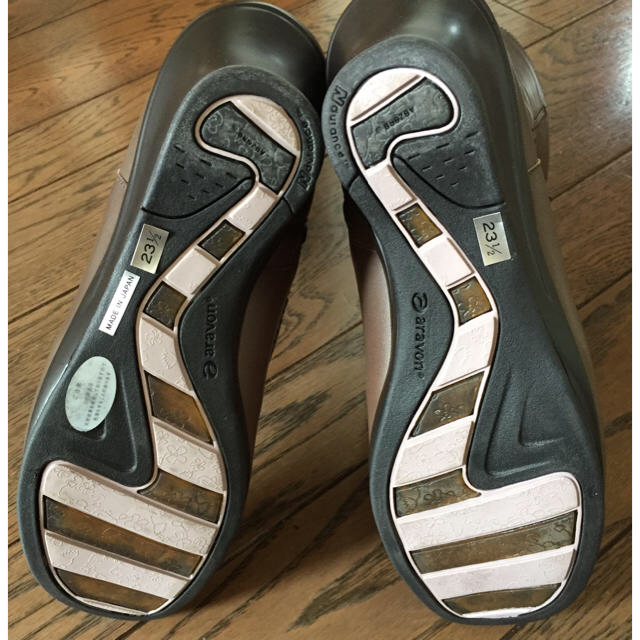 Aravon(アラヴォン)の限定SALE❗️❗️アラブォンバイニューバランス❗️❗️ レディースの靴/シューズ(ブーツ)の商品写真