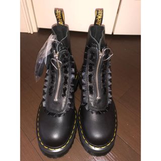 ドクターマーチン(Dr.Martens)のDr.Martens lazy oaf 新品 タグつき ♡ m ♡様専用(ブーツ)