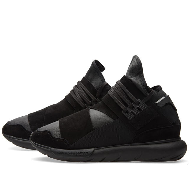 Y-3(ワイスリー)のY-3 QASA HIGH Triple Black メンズの靴/シューズ(スニーカー)の商品写真