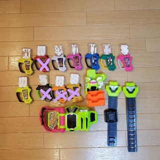 仮面ライダーエグゼイド　ベルト　ガシャットセット(キャラクターグッズ)
