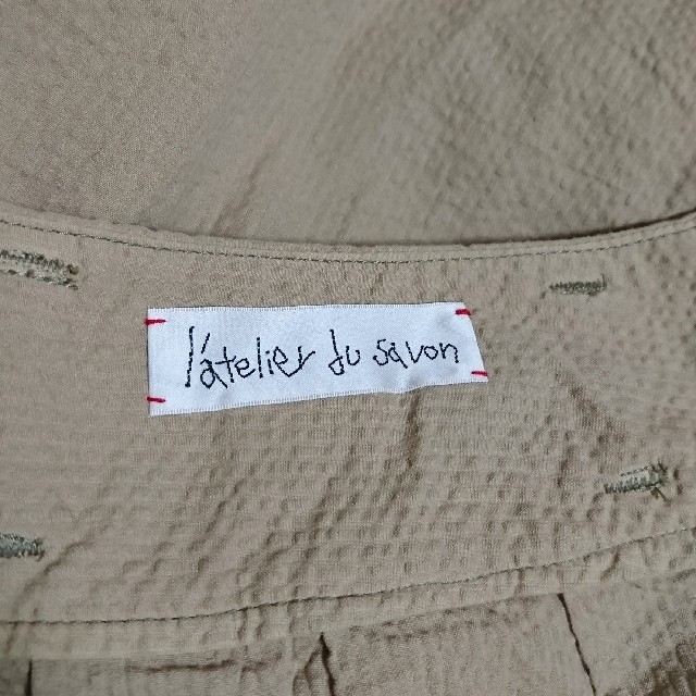 l'atelier du savon(アトリエドゥサボン)のアトリエドゥサボン シアサッカーロングスカート ベージュ 美品 レディースのスカート(ロングスカート)の商品写真